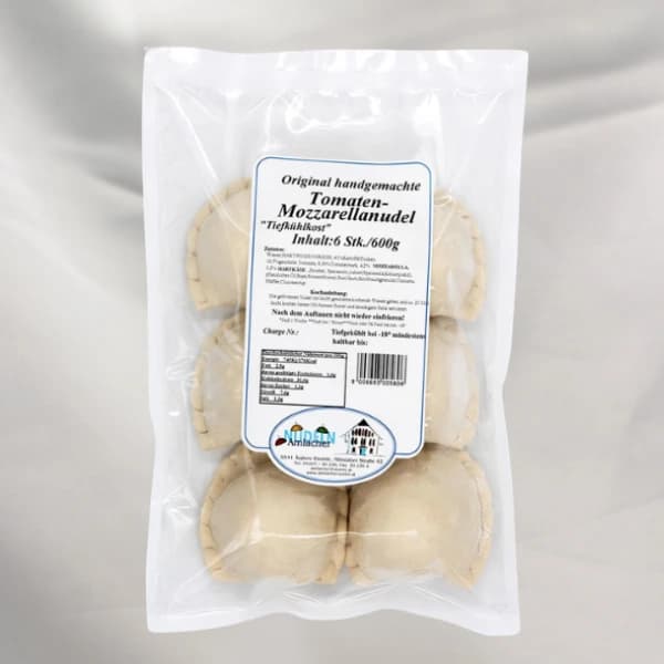 Kärntner Nudeln Tomaten Mozzarella